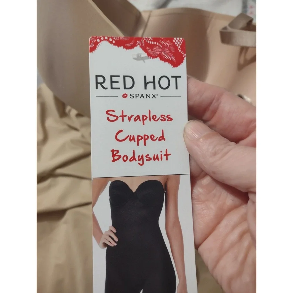 Red Hot by Spanx Strapless Cupped Bodysuit Neutral Beige Shapewear 10173R 1X - Picture 4 of 10
